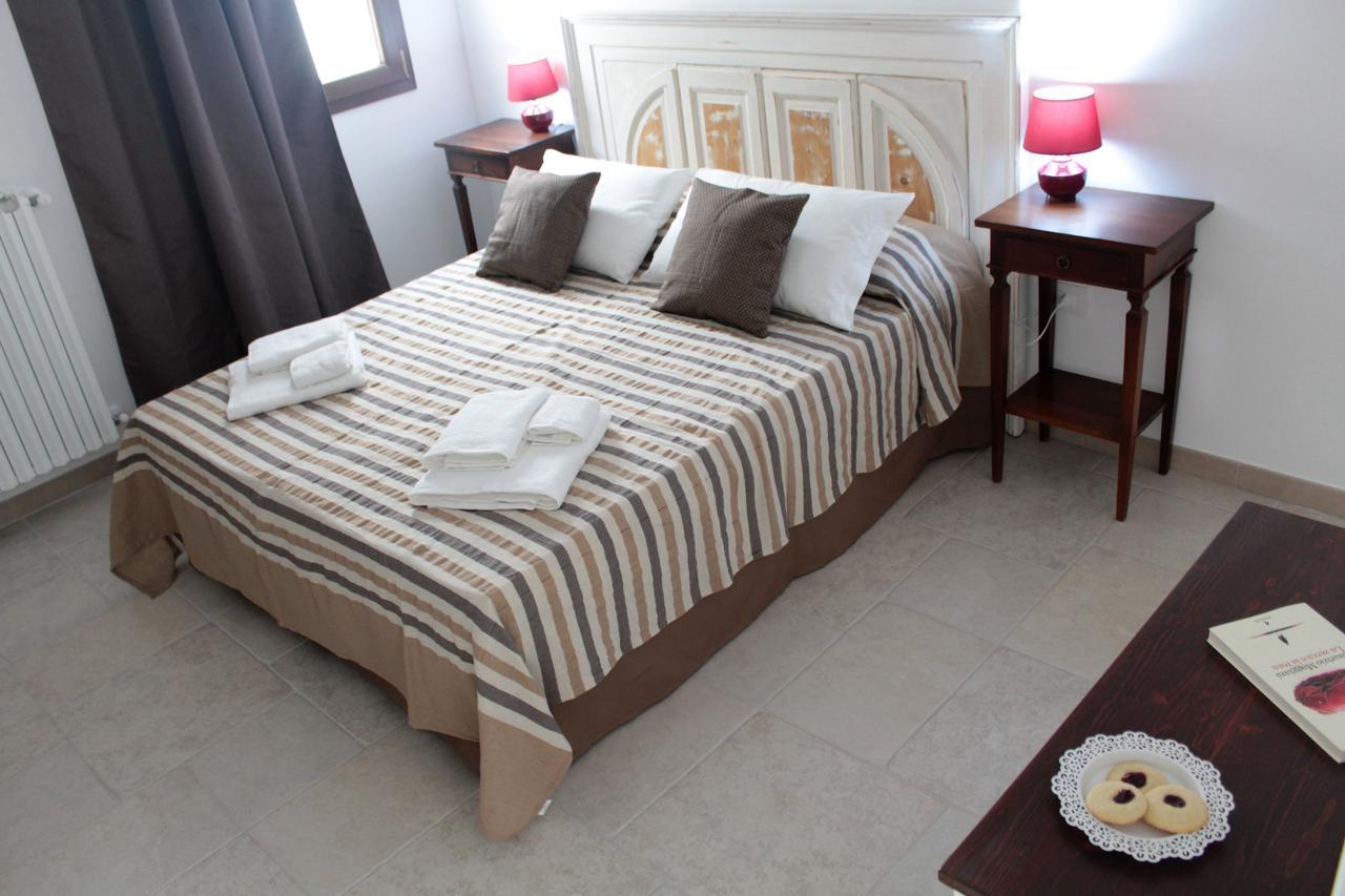 A Casa Ventotto Bed & Breakfast Mesagne Exterior photo