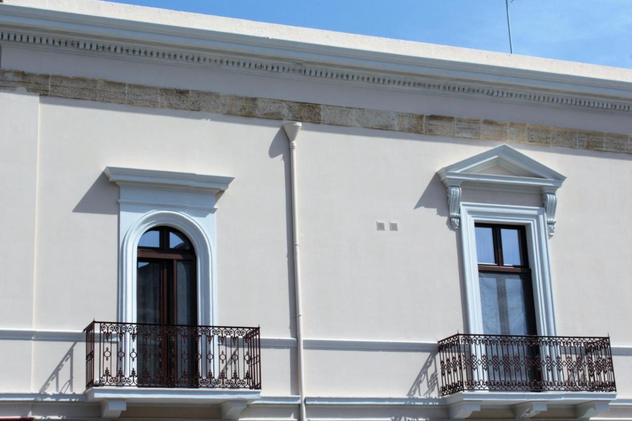 A Casa Ventotto Bed & Breakfast Mesagne Exterior photo